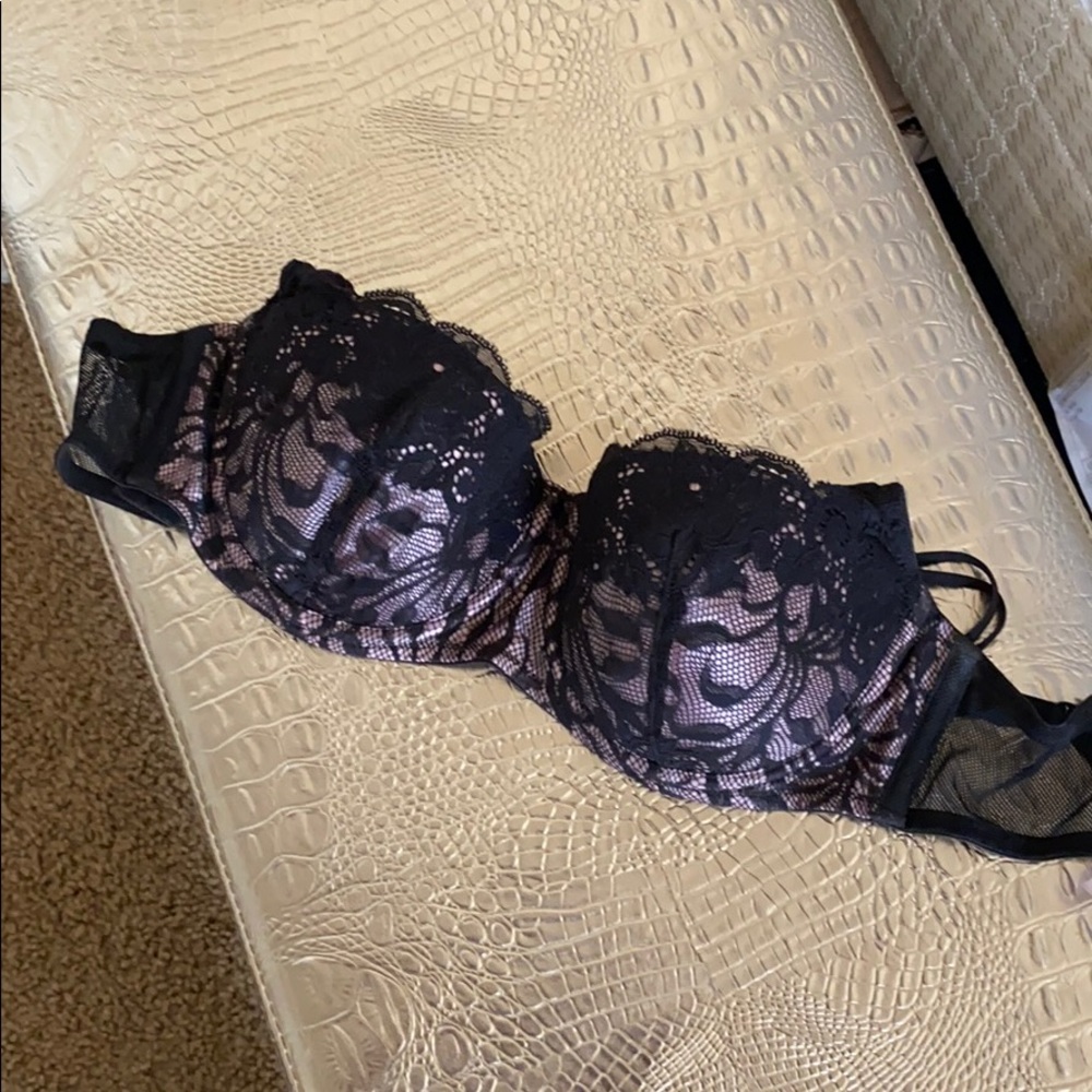 Victoria’s Secret bra 34c